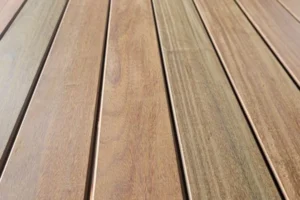 Deck Ipê Tabaco 10×2 cm